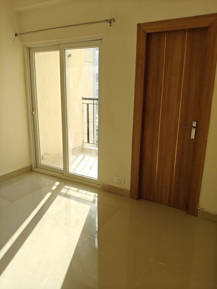 Room, t-homes-phase-1 4 Bedroom 1950 Sq.Ft. Apartment In Siddharth Vihar Ghaziabad 10351222