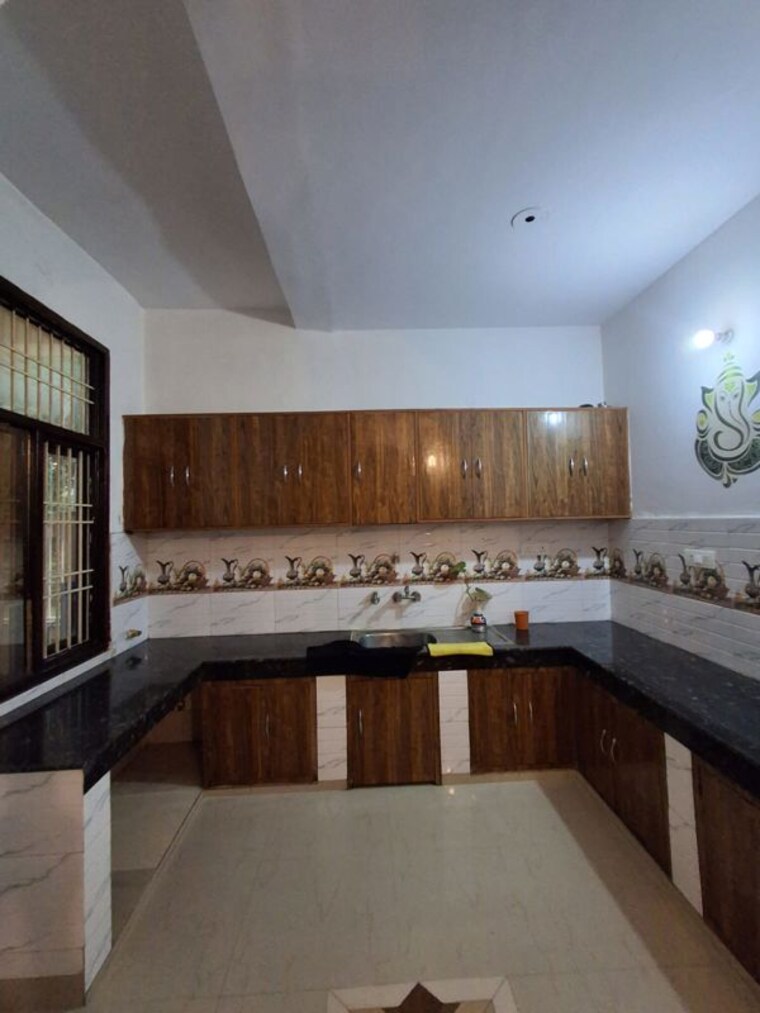 Kitchen, rho 2 greater noida 2 Bedroom 1350 Sq.Ft. Builder Floor In Rho 2 Greater Noida Greater Noida 10351227