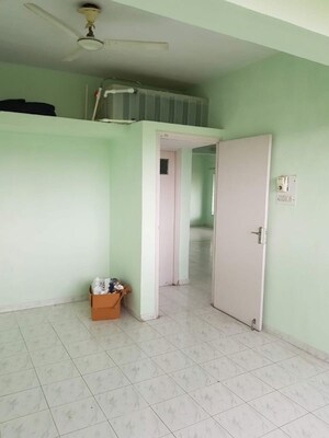 Bedroom in 2 BHK Apartment at Bhusari Colony – for Rent