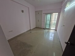 2 BHK Apartment For Rent in Nimbus The Hyde park