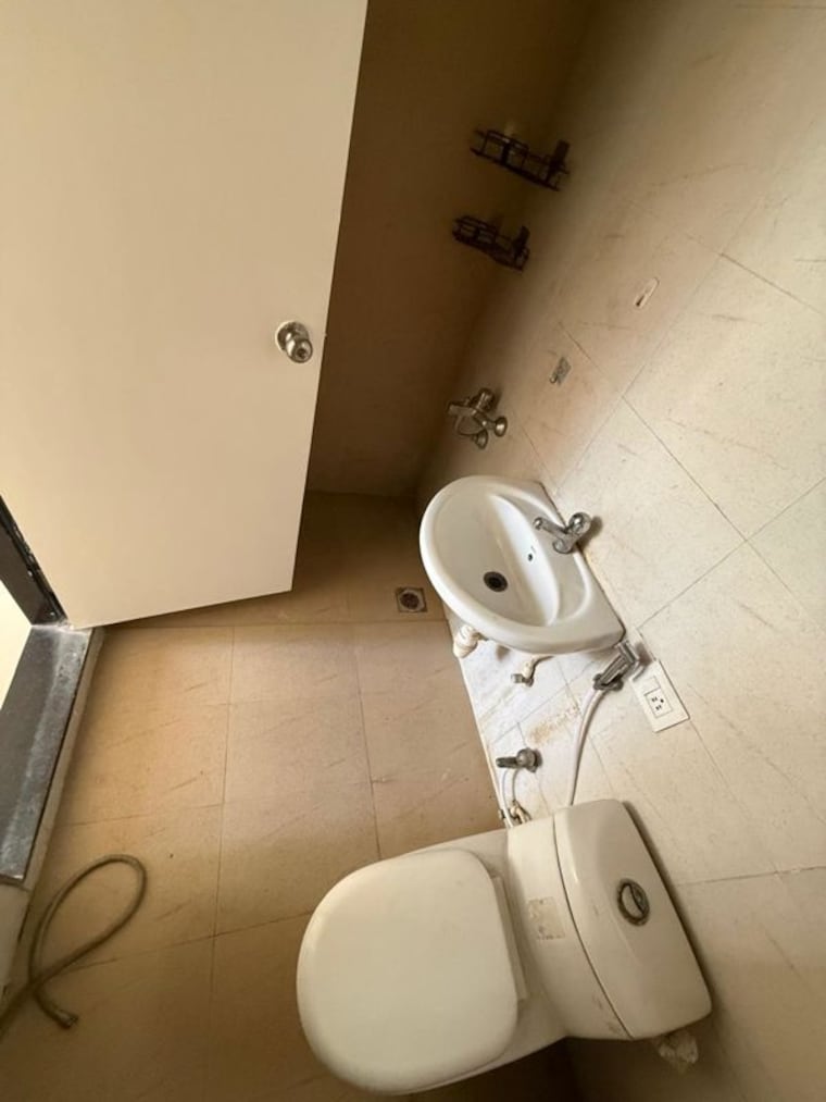 Bathroom, baner 2 Bedroom 1119 Sq.Ft. Apartment In Baner Pune 10351345
