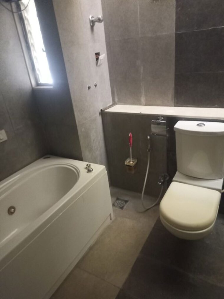 Bathroom, rohan-madhuban 3 Bedroom 1500 Sq.Ft. Apartment In Bavdhan Pune 10351351