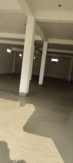 Warehouse For Rent in Mohansarai