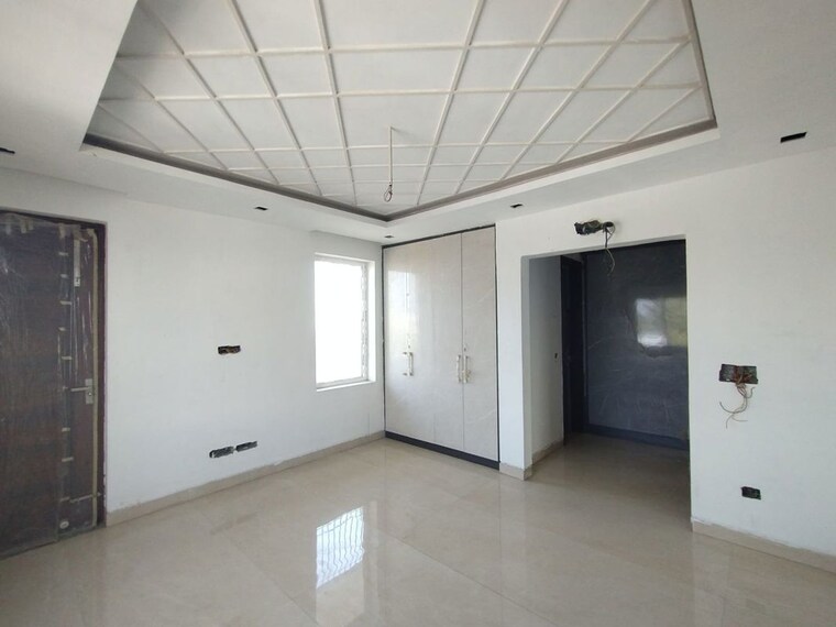 Kitchen, sector 28 4 Bedroom 350 Sq.Yd. Builder Floor In Sector 28 Faridabad 10351417