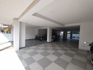 Parking in 4 BHK Builder Floor at Sector 28 – for Sale