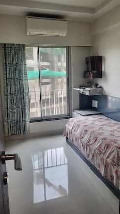 2.5 BHK + Extra Room Apartment For Sale in Arkade Earth