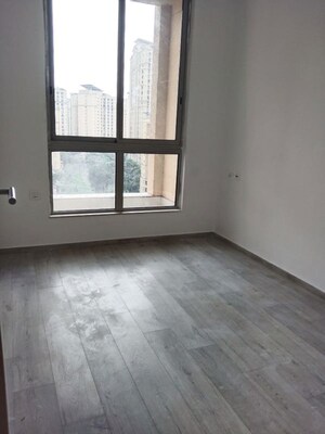 Room in 3 BHK Apartment at Hiranandani Estate Rodas Enclave, Ghodbunder Road – for Sale