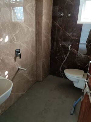 Bathroom in 3 BHK Apartment at Grah Enclave, Arjunganj – for Rent