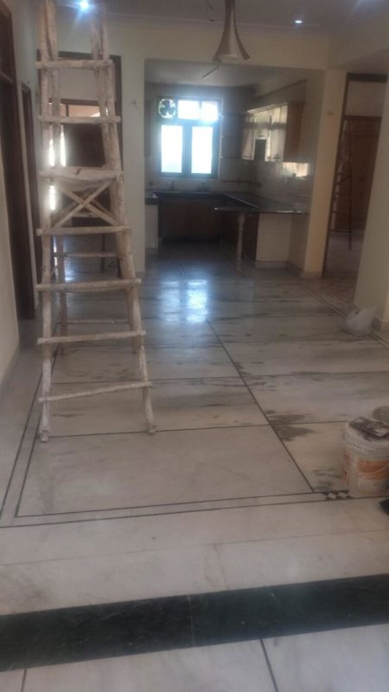 Living Room, sector 47 3 Bedroom 1700 Sq.Ft. Apartment In Sector 47 Faridabad 10351448