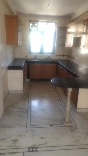 Kitchen in 3 BHK Apartment at Sector 47 – for Rent