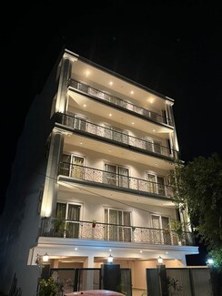 3 BHK + Servant Room Builder Floor For Rent in Anant Raj The Estate Residences