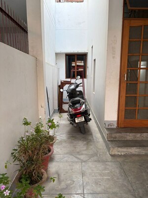 Parking in 4 BHK Independent House at Vipul Khand – for Sale