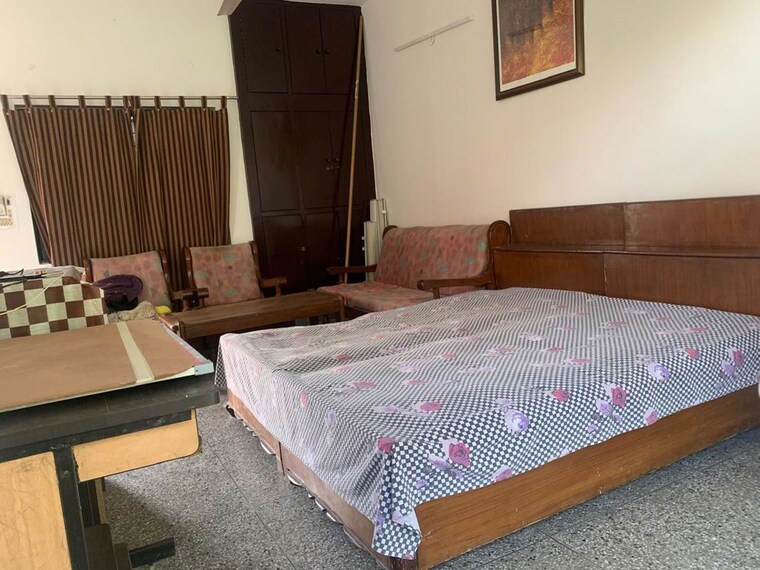 Bedroom, rwa-apartments-sector-26 1 RK 500 Sq.Ft. Apartment In Sector 26 Noida 10351526