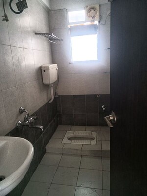 Bathroom in 3 BHK Apartment at Kamgar Putala Vasahat – for Rent