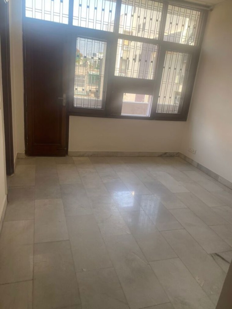 Room, kailash colony 3 Bedroom 2799 Sq.Ft. Builder Floor In Kailash Colony Delhi 10351547