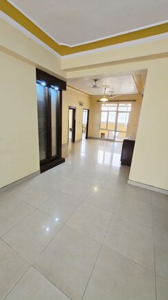 3 BHK + Pooja Room Apartment For Rent in Eldeco Green Meadows