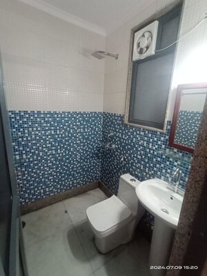 Bathroom in 2 BHK Builder Floor at Vasant Kunj – for Rent