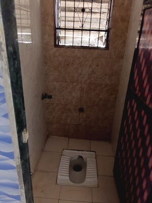 Bathroom in 1 BHK Apartment at Niraj City Apartment, Kalyan West – for Rent