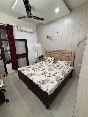 Bedroom in 3 BHK Apartment at Kishanpura – for Rent