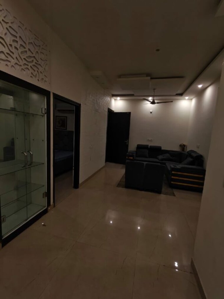 Living Room, kishanpura 3 Bedroom 1835 Sq.Ft. Apartment In Kishanpura Zirakpur 10351666