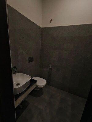 Furnished Amenities in 3 BHK Apartment at Kishanpura – for Rent