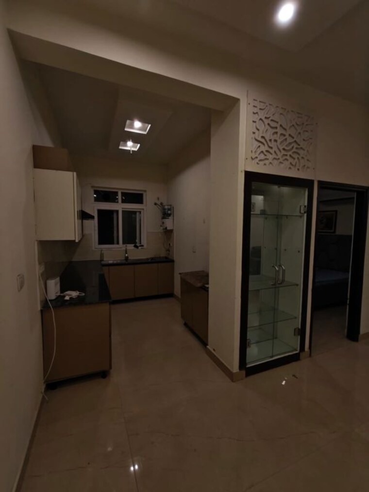 Room, kishanpura 3 Bedroom 1835 Sq.Ft. Apartment In Kishanpura Zirakpur 10351666