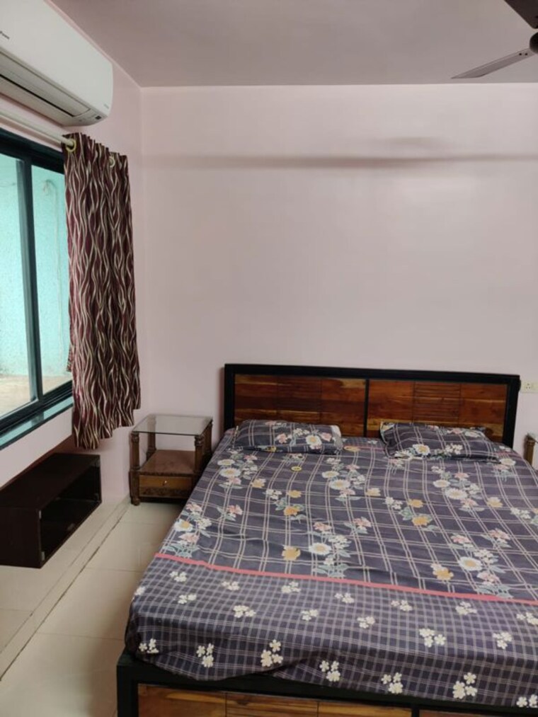Bedroom, kandivali east Pg For Boys In Kandivali East 10351640