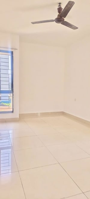 Room in 2 BHK Apartment at Nanded Asawari, Nanded – for Sale