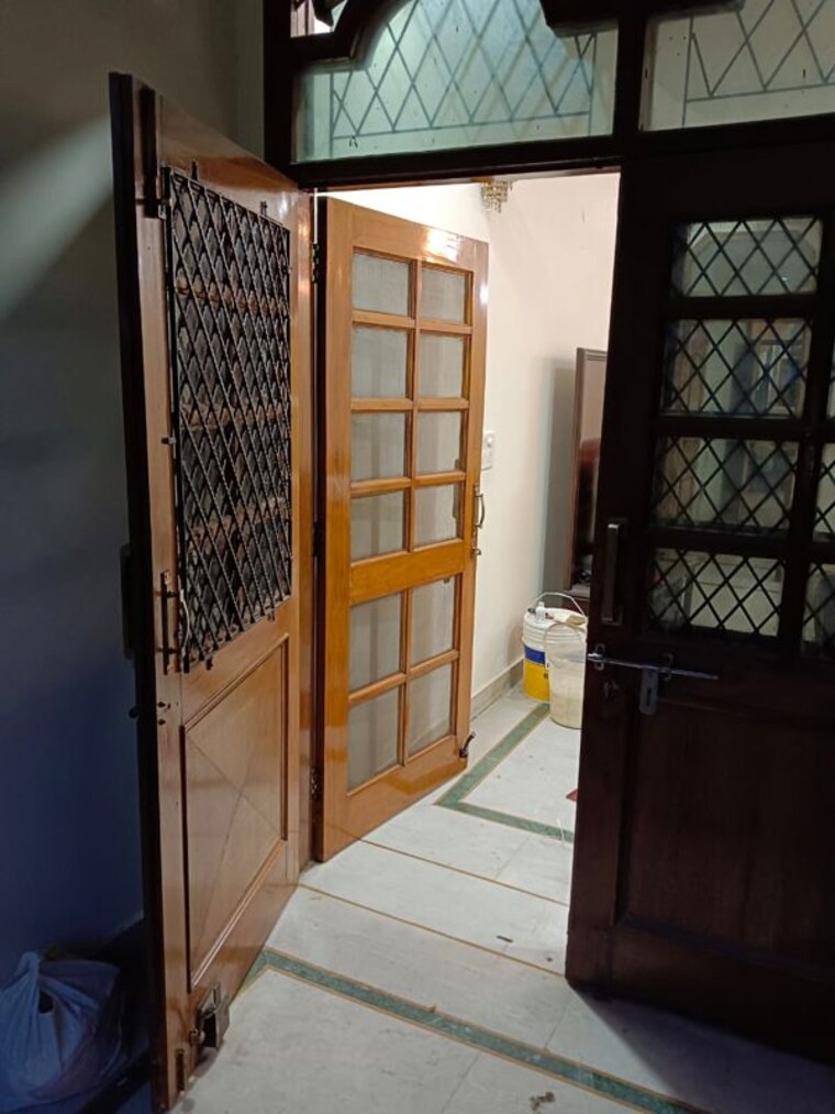 Balcony, lajpat nagar 4 1 Bedroom 1000 Sq.Ft. Builder Floor In Lajpat Nagar 4 Delhi 10351712