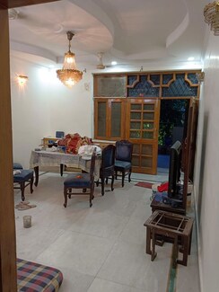 1 BHK Builder Floor For Rent in Lajpat Nagar 4