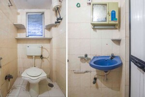 Bathroom in  Pg at Charkop Gaon – for Rent