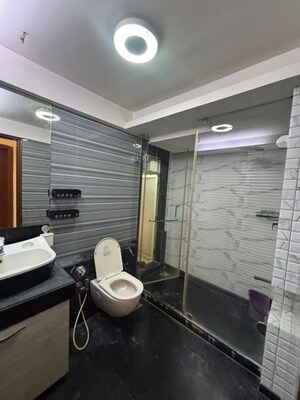 Team Area in 3 BHK Apartment at K Raheja Vihar, Powai – for Rent