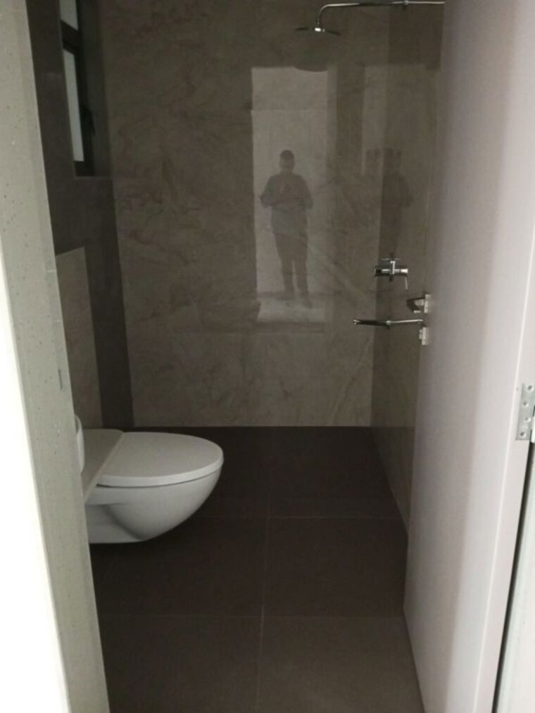 Bathroom, ranawat-aura-divine 3 Bedroom 1322 Sq.Ft. Apartment In Salisbury Park Pune 10351716
