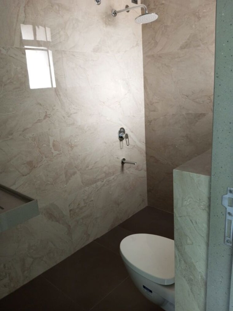 Bathroom, ranawat-aura-divine 3 Bedroom 1322 Sq.Ft. Apartment In Salisbury Park Pune 10351716