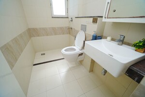 Bathroom in 2 BHK Apartment at M3M Sierra, Sector 68 – for Sale