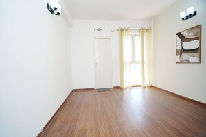 Room in 2 BHK Apartment at M3M Sierra, Sector 68 – for Sale