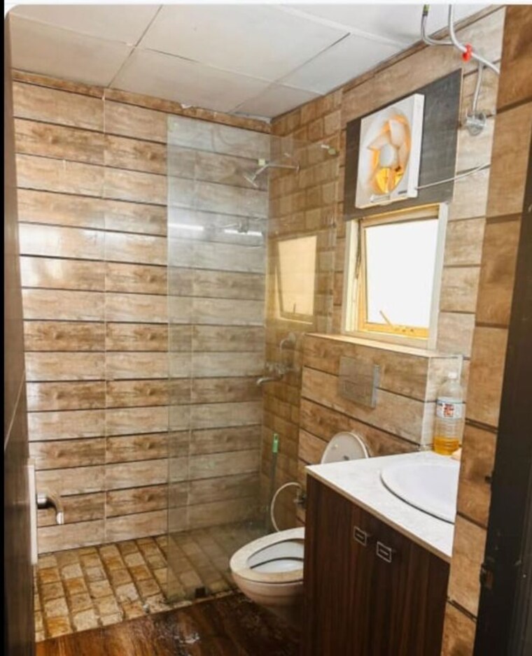 Bathroom, kdp-grand-savanna 3 Bedroom 1250 Sq.Ft. Apartment In Raj Nagar Extension Ghaziabad 10351733