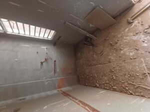 Parking in 4 BHK Independent House at Palla – for Sale