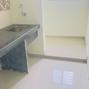 Furnished Amenities in 1.5 BHK Apartment at Bhandup West – for Rent