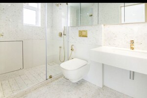 Bathroom in 5 BHK Apartment at Khar West – for Rent