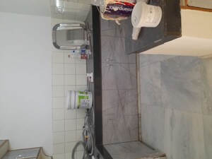 Bathroom in 3.5 BHK Apartment at Oasis Apartments, Sector 55 – for Rent