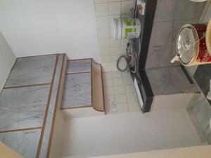 Staircase in 3.5 BHK Apartment at Oasis Apartments, Sector 55 – for Rent