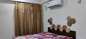 Bedroom in 3 BHK Apartment at Ellisbridge – for Rent