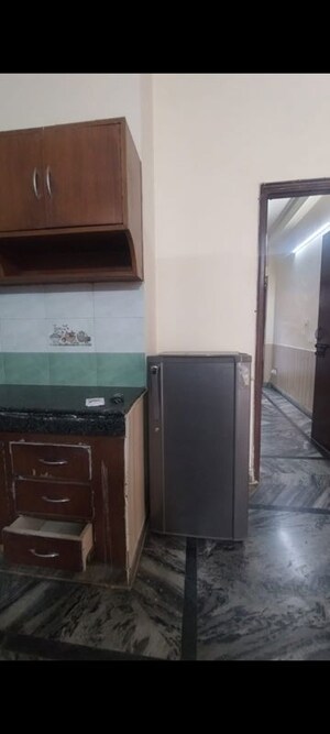 Furnished Amenities in 2 BHK Builder Floor at Sector 31 – for Rent