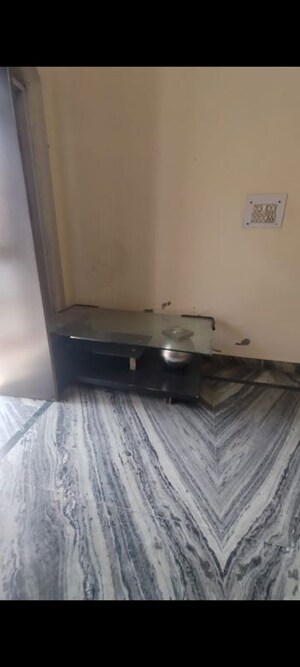 Bedroom in 2 BHK Builder Floor at Sector 31 – for Rent