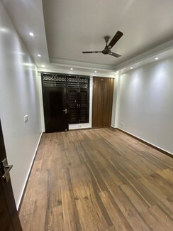 2 BHK Apartment For Rent in Amrapali Hanging Gardens