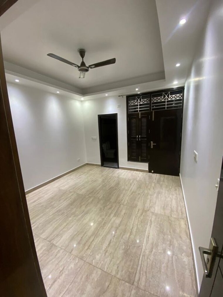 Bedroom, amrapali-hanging-gardens 2 Bedroom 1155 Sq.Ft. Apartment In Sector 107 Noida 10351936