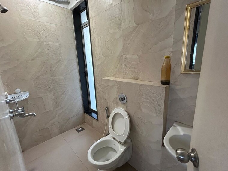 Bathroom, sheth-vasant-athena 2 Bedroom 750 Sq.Ft. Apartment In Laxmi Nagar Thane 10351944