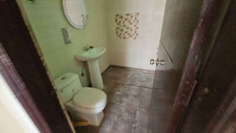 Bathroom, nirala-estate 3 Bedroom 1245 Sq.Ft. Apartment In Tech Zone 4 Greater Noida Greater Noida 10351949