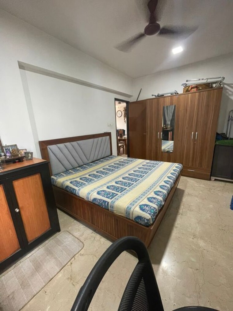 Bedroom, rehmat-building-dadar-east 3 Bedroom 1300 Sq.Ft. Apartment In Dadar East Mumbai 10351963